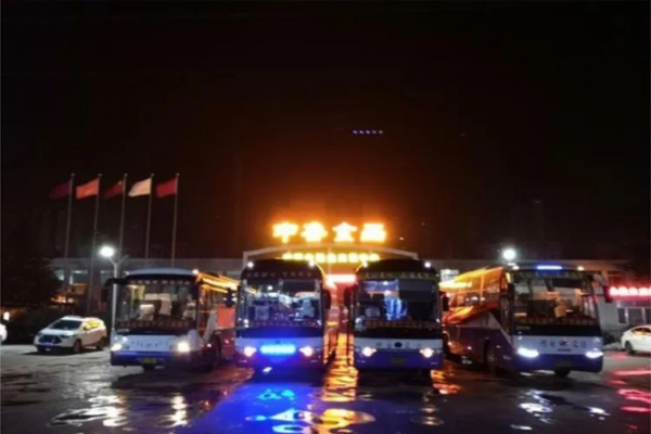 暖心“返岗直通车”，助力企业安全复产复工